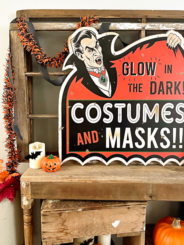 Vampire COSTUMES and MASKS